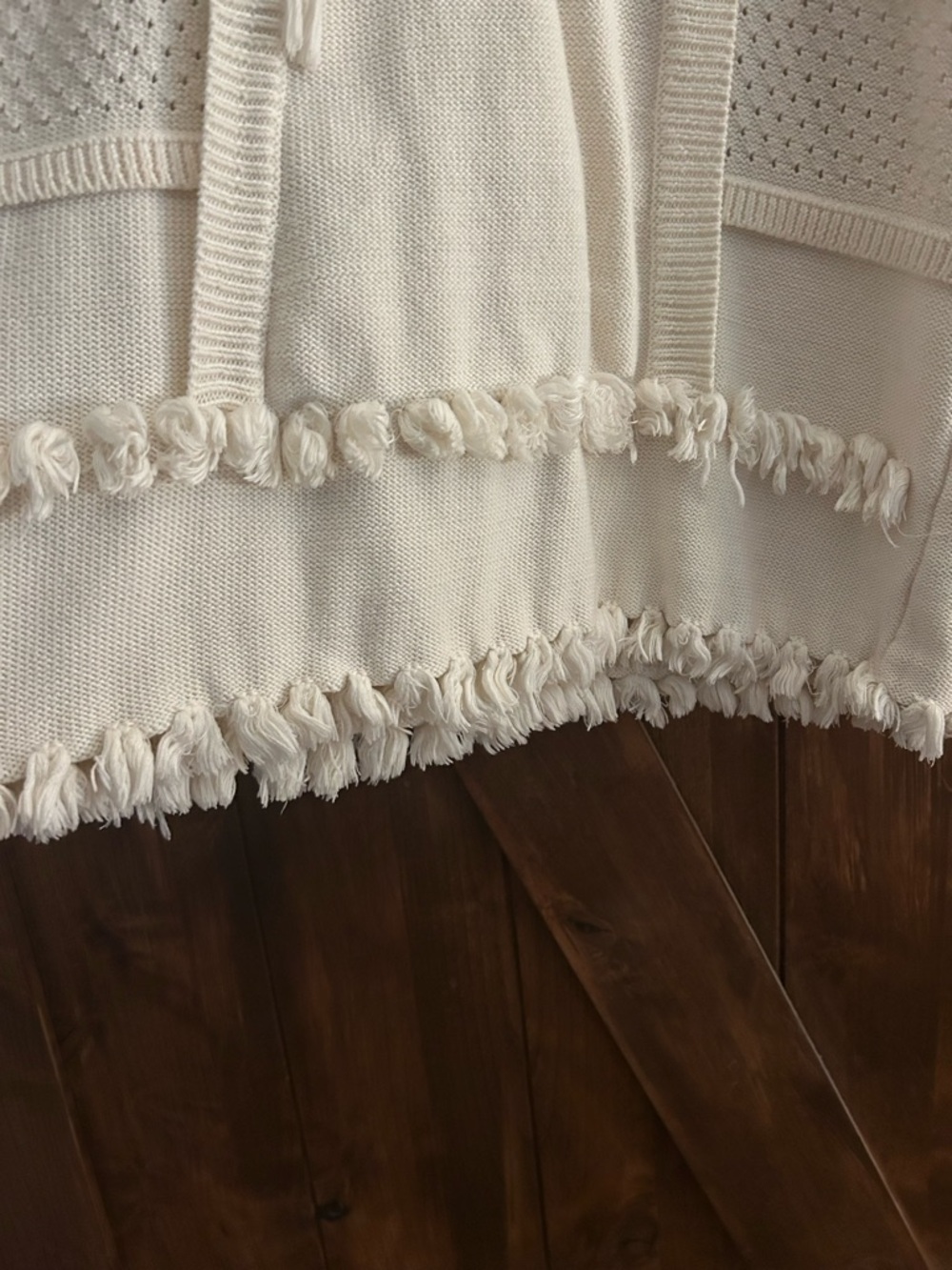 Tory Burch Cream Knit Pullover with Logo Tag - Picture 5 of 7
